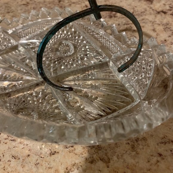 NWT 🌹Rustic jewelry design.. This piece is a turquoise Cross cuff style bracelet - Picture 5 of 15